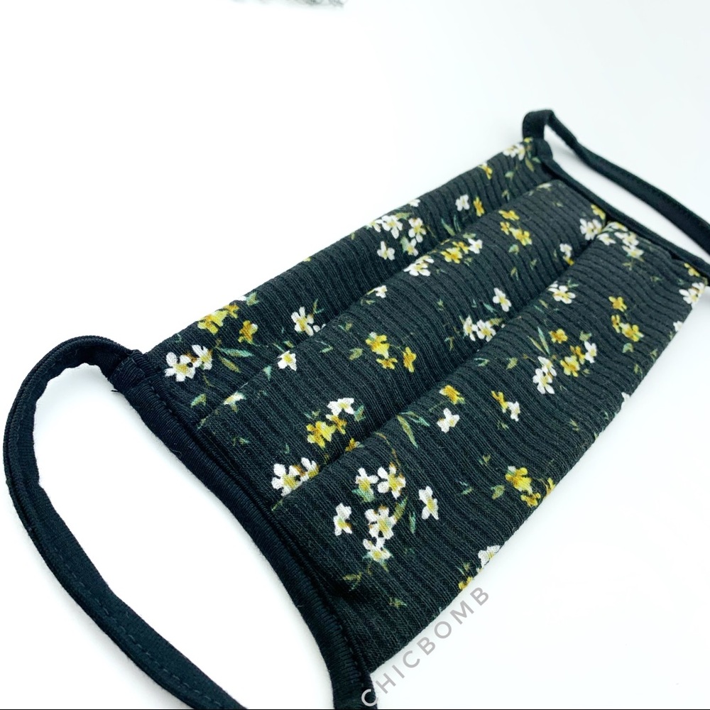 FLORAL FASHION FACE COVER - Picture 2 of 5